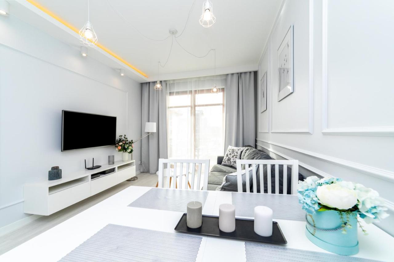 Bright - Neptun Park By Oneapartments Гданск Екстериор снимка