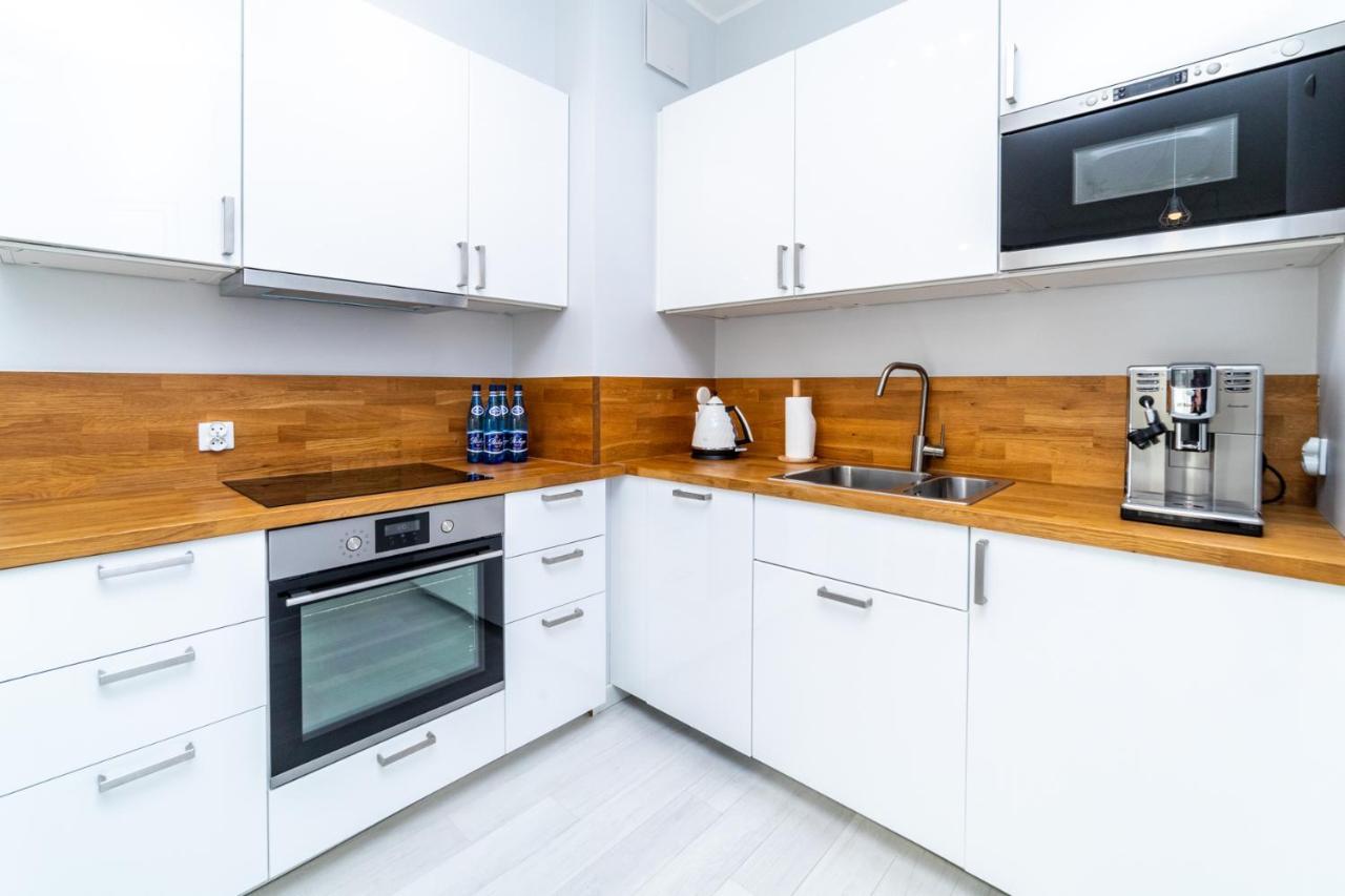 Bright - Neptun Park By Oneapartments Гданск Екстериор снимка