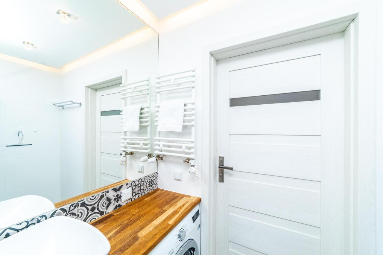 Bright - Neptun Park By Oneapartments Гданск Екстериор снимка